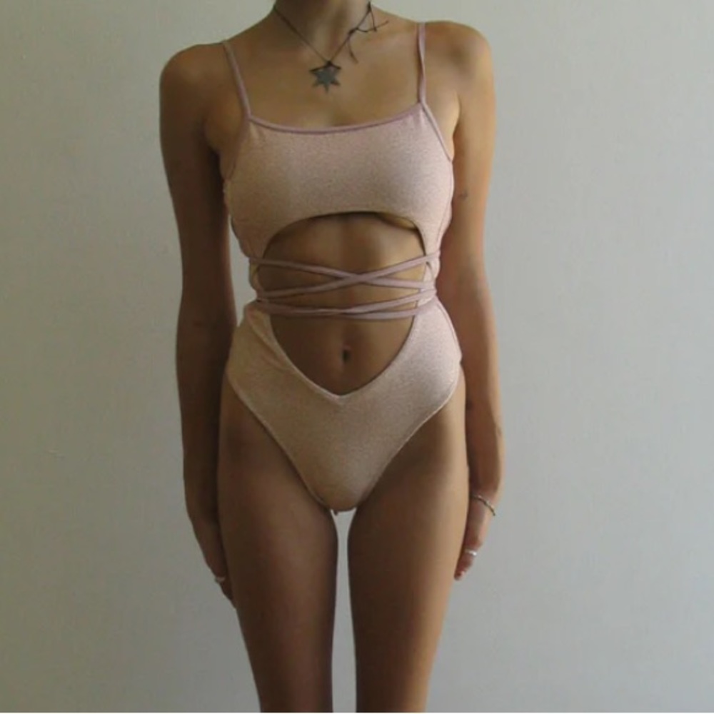 ⭐️NEW Frankie’s Bikinis Alice Terry Wrap One Piece Swimsuit coco cheetah